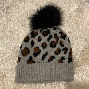 Leopard Bennie - never worn!